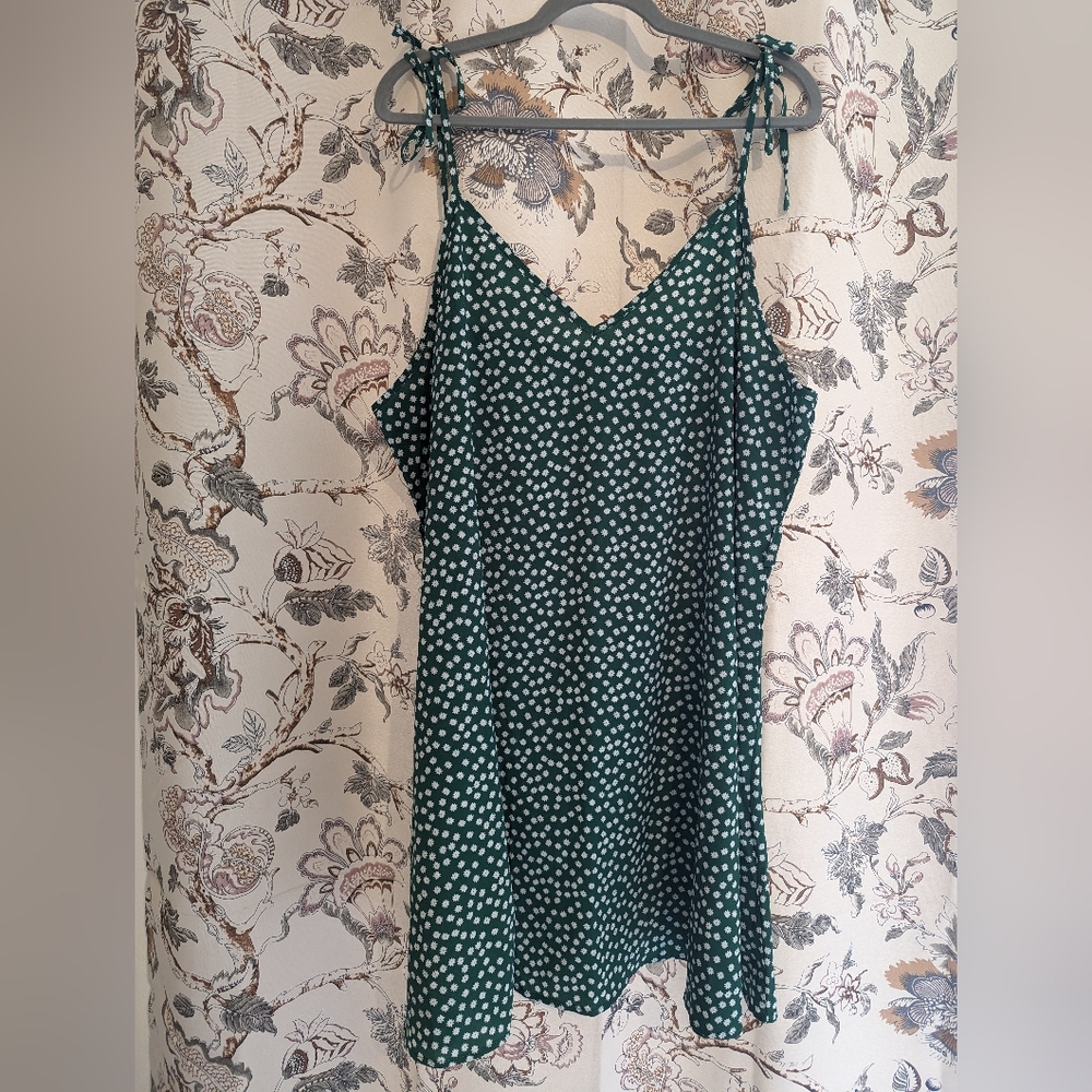 Shein Plus Ditsy Floral Self Tie Cami Dress